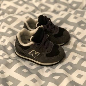 Toddler Boy Sneakers sz 4